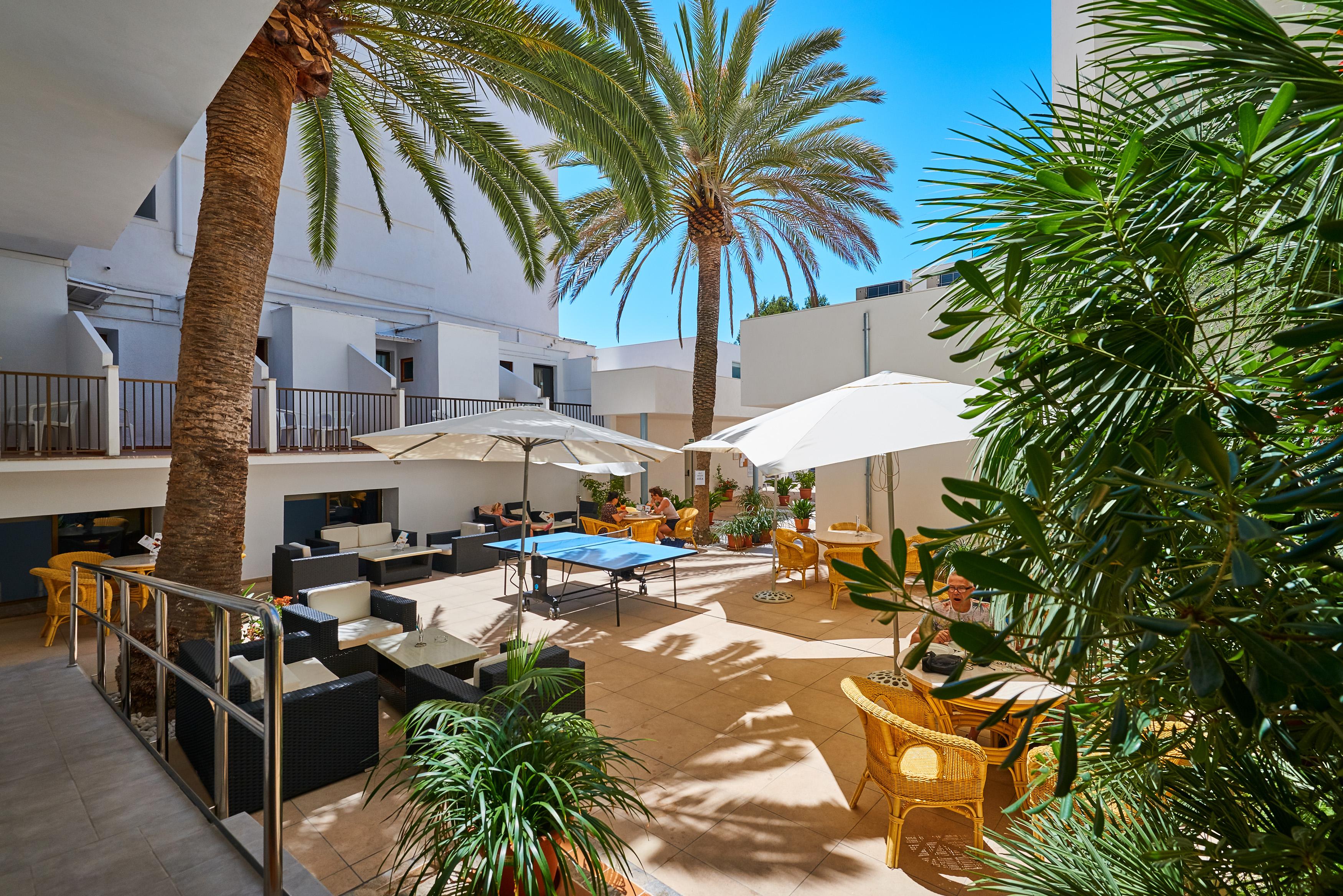 Hotel More Alcudia  Exterior photo