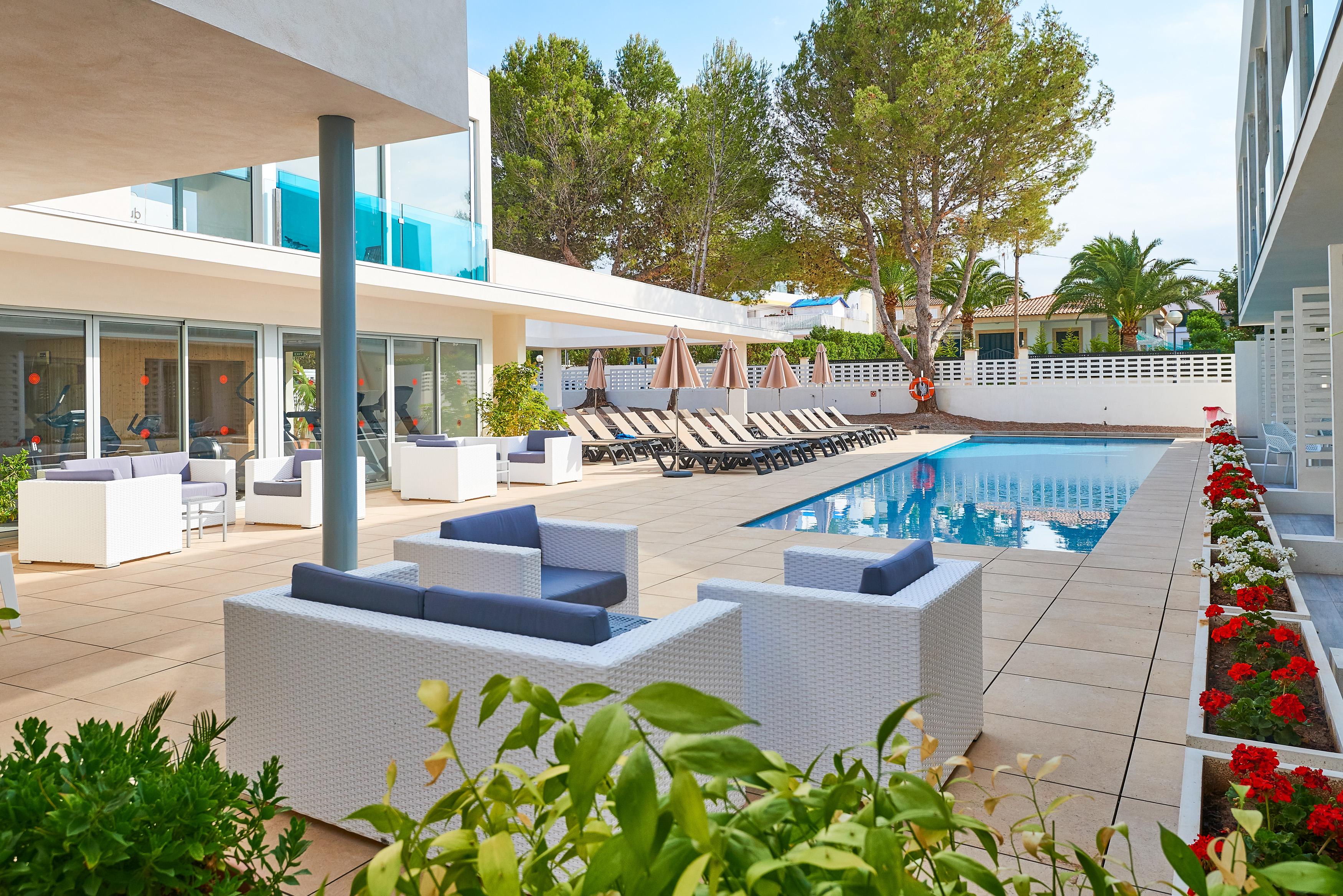 Hotel More Alcudia  Exterior photo